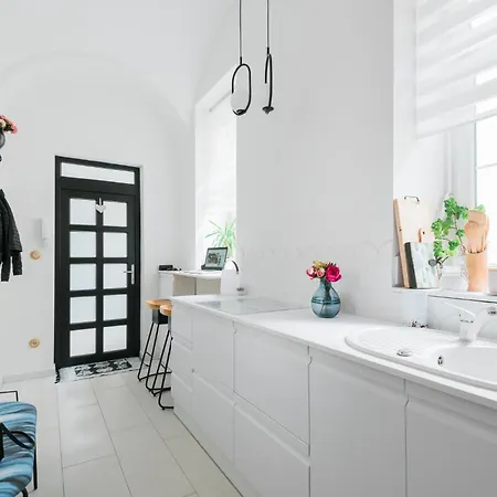 Apartment S11